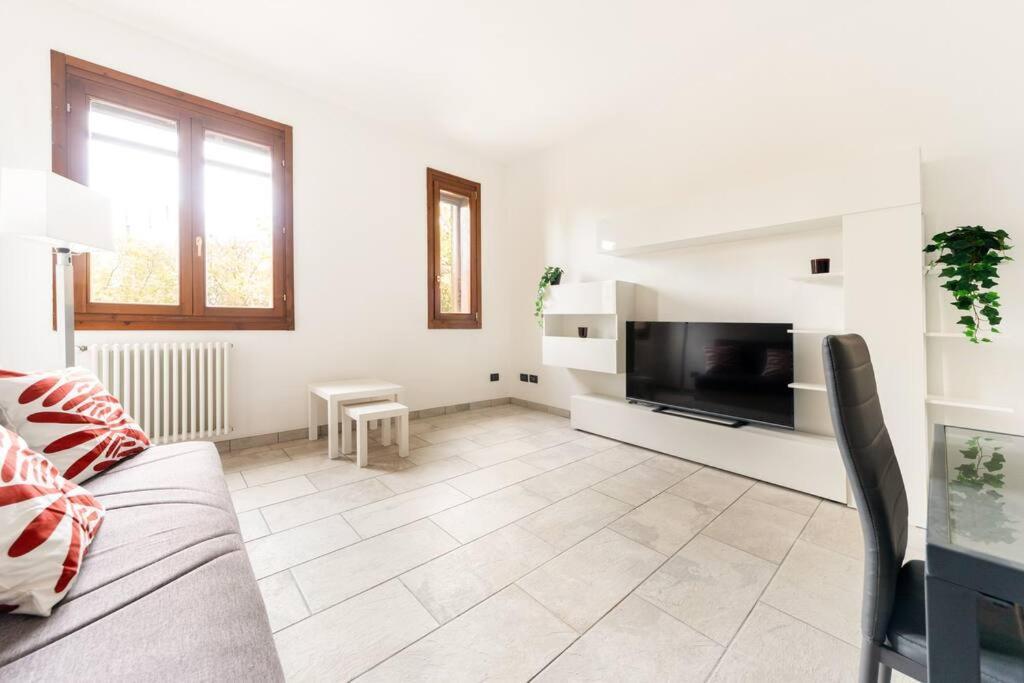 Appartamento Unico A Bologna Con 3 Camere E Parcheggio Gratuito Eksteriør bilde