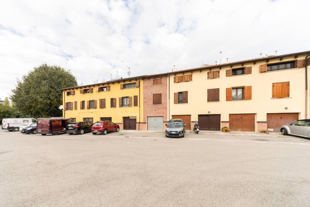 Appartamento Unico A Bologna Con 3 Camere E Parcheggio Gratuito Eksteriør bilde